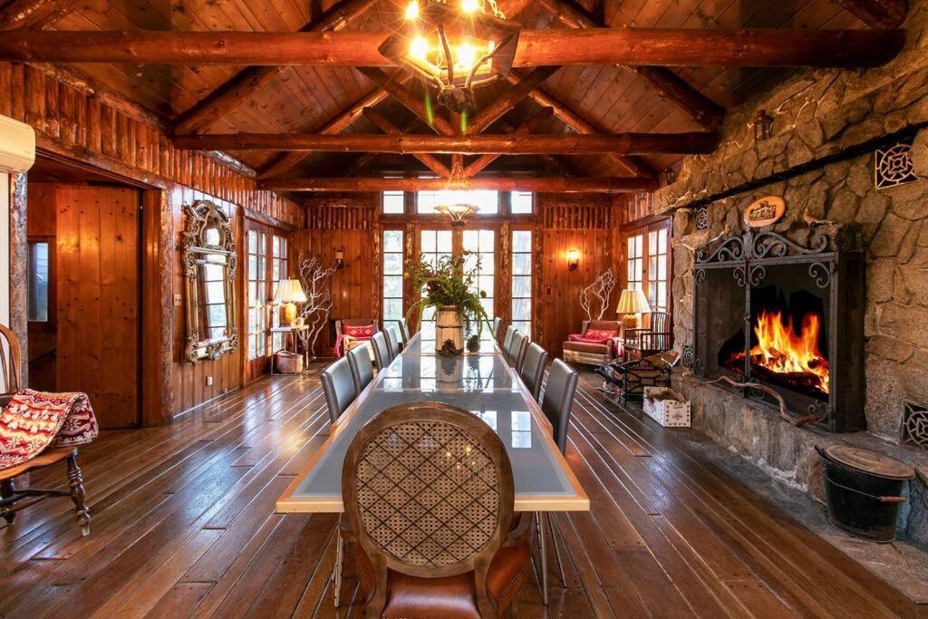 The Lodge At 11 Chimneys 아이딜와일드 외부 사진