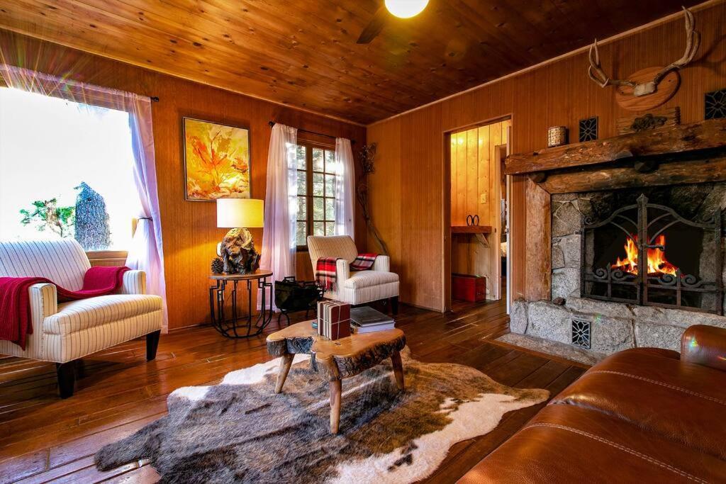 The Lodge At 11 Chimneys 아이딜와일드 외부 사진