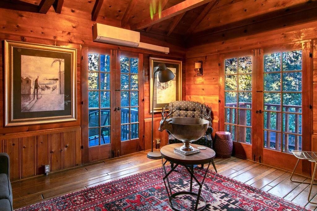 The Lodge At 11 Chimneys 아이딜와일드 외부 사진