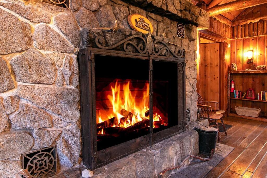 The Lodge At 11 Chimneys 아이딜와일드 외부 사진