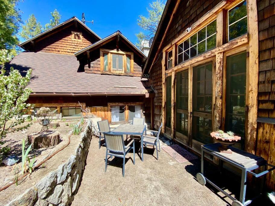 The Lodge At 11 Chimneys 아이딜와일드 외부 사진