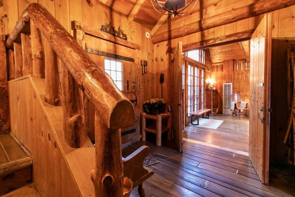 The Lodge At 11 Chimneys 아이딜와일드 외부 사진